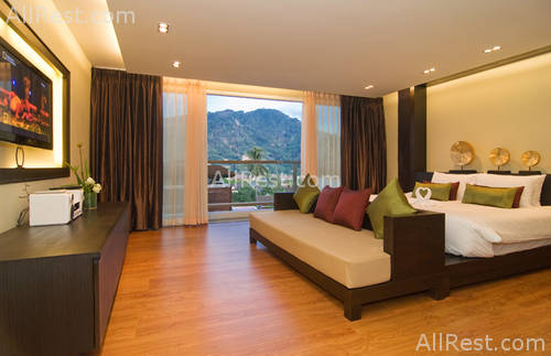 Peach Blossom Resort 10